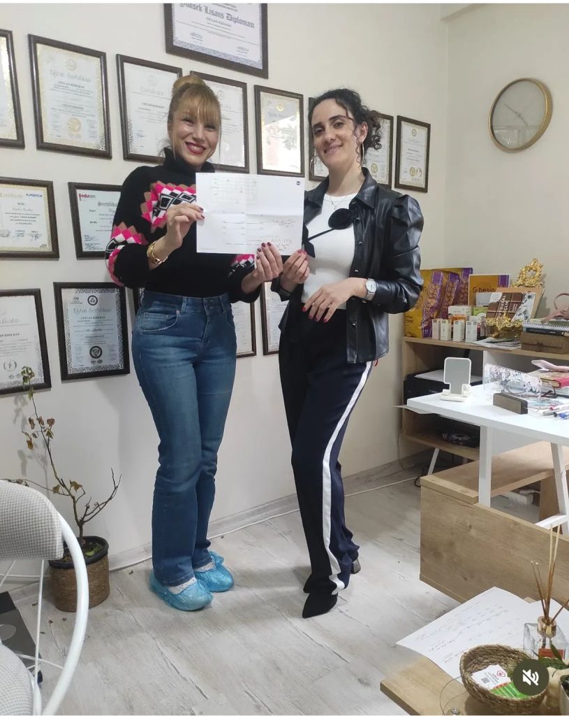 SAĞLIKLI KİŞİYE ÖZGÜ DİYET İLE YAĞDAN GİDEN KİLOLAR